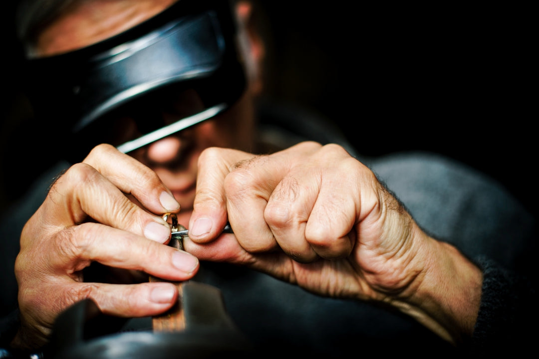 How to Set a Faceted Stone in a Tube?