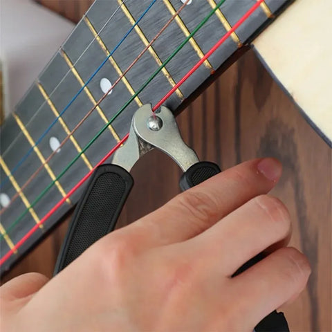 Installing the Reel Winder with Pliers-5