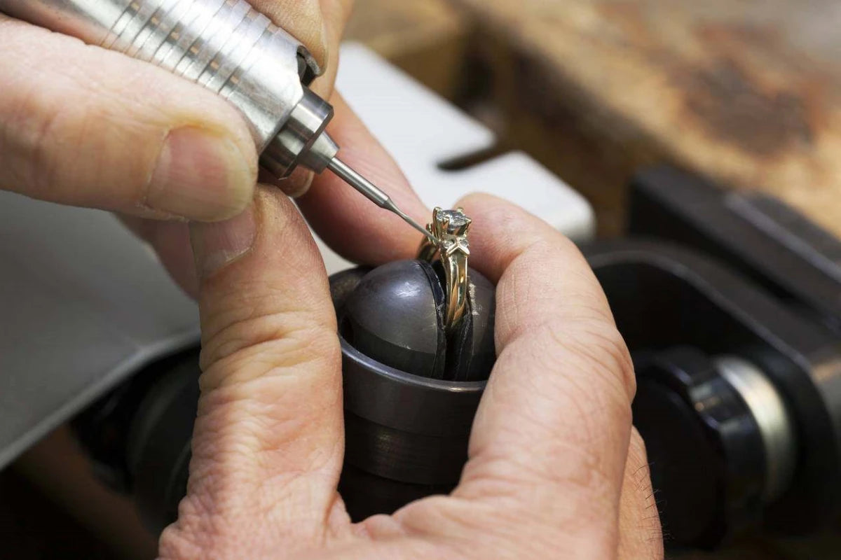 Vacuum Casting VS. Centrifugal Casting