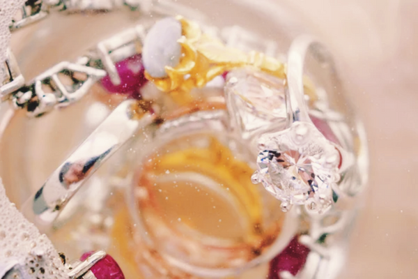 Soak the jewelry in the cleaner